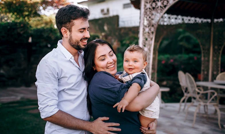 Șarlota pe care n-am vrut-o niciodată – povestea întoarcerii acasă, acolo unde nu mai era nimic