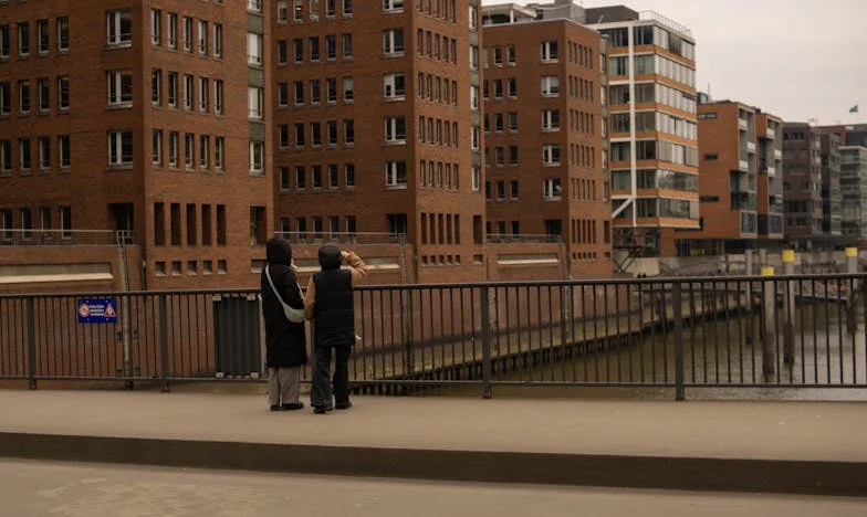 Singură în doi: Povestea unei mame care a uitat să mai viseze