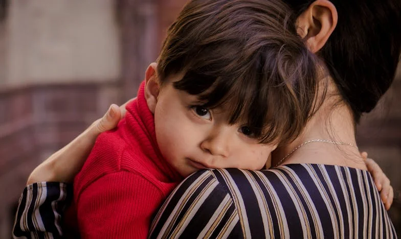 Povara tatălui meu: Când familia nu mai e adăpost, ci lanț