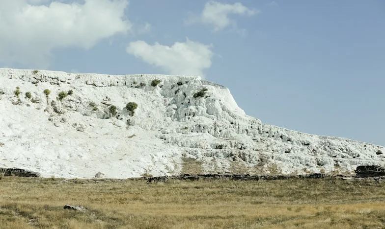 Dragoste sub judecată: Povestea mea cu un bărbat mult mai în vârstă