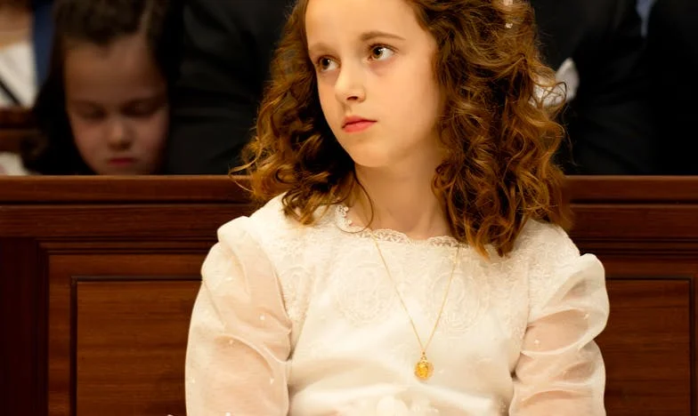 La răscrucea vieții: Povestea curajului meu de a iubi din nou după cincizeci de ani