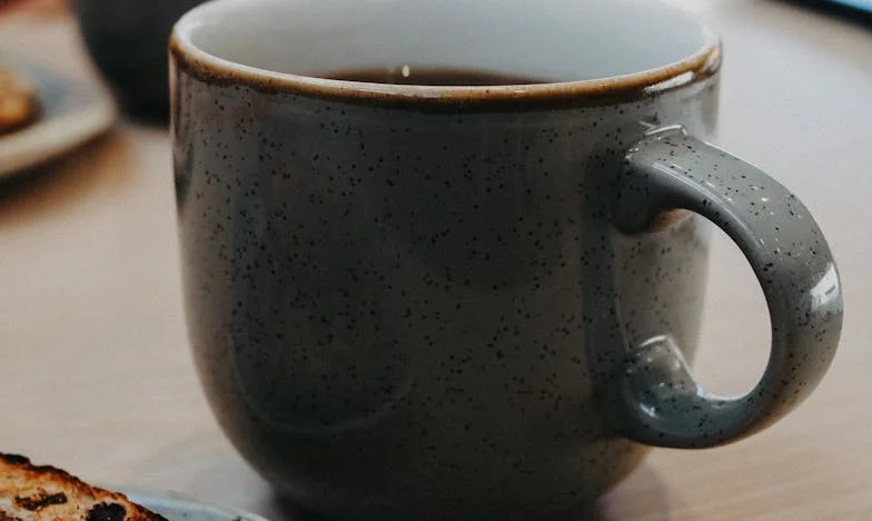 Când părinții nu mai vin: Povestea unei nunți fără binecuvântare