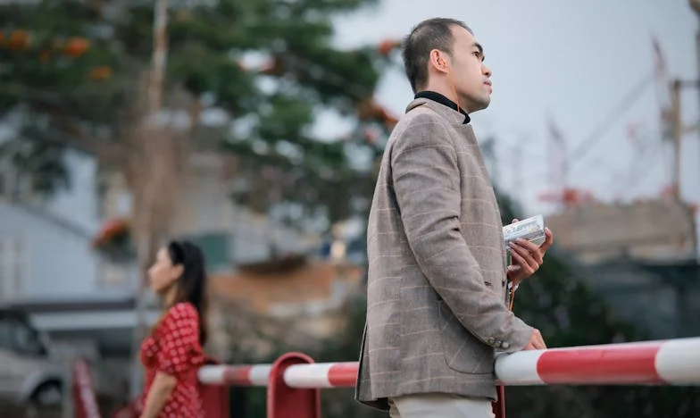 Ecoul tăcerilor nespuse: Povestea Mariei și a familiei sale