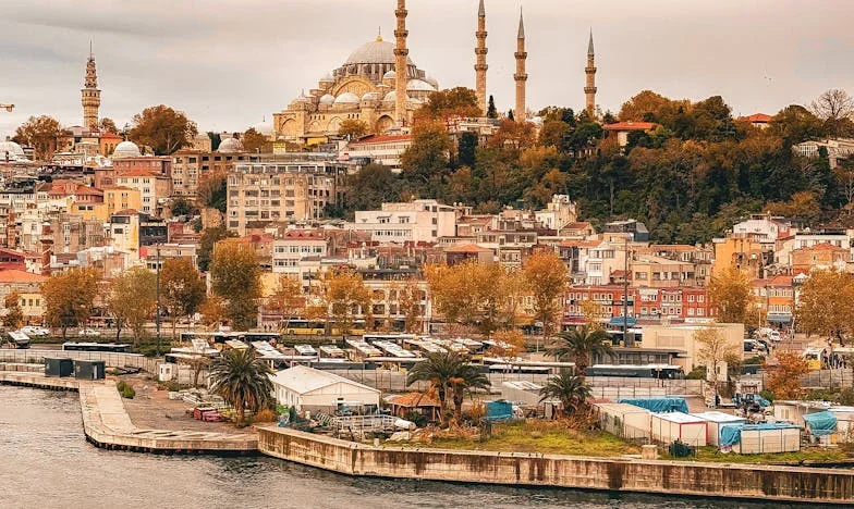 Între mamă și fiică: Povestea unei iubiri neîmplinite