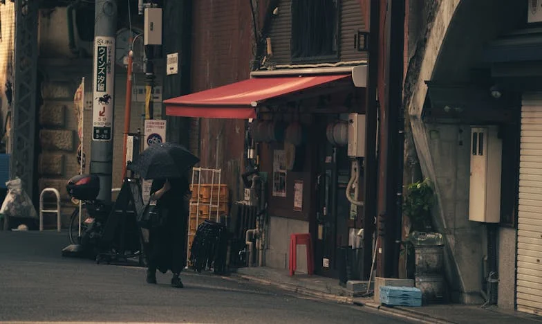 M-a părăsit în luna a noua de sarcină. După trei ani, s-a întors și mi-a cerut iertare…