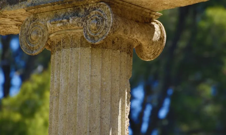 Mesajul care a schimbat totul: Povestea mea despre adevăr, minciună și familie