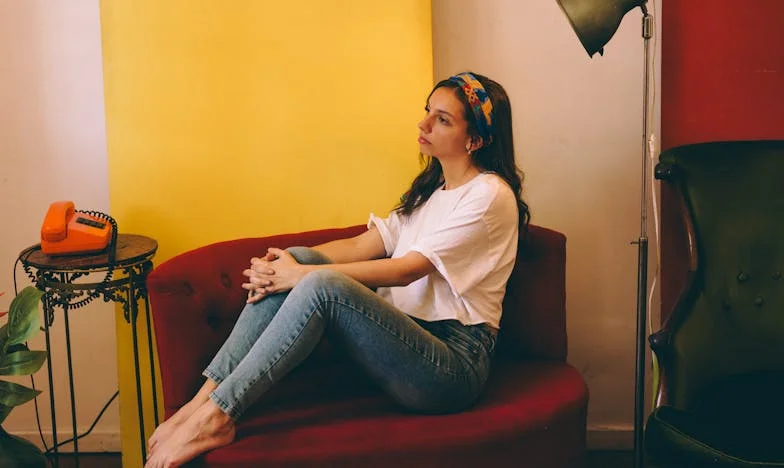 O viață spulberată de o minciună: Mărturia unei mame acuzate pe nedrept