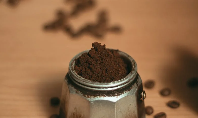 Sub Același Acoperiș: Războiul Nevăzut cu Soacra Mea