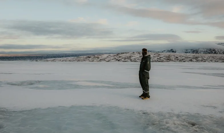 Ziua în care totul s-a schimbat: Povestea unei familii din București