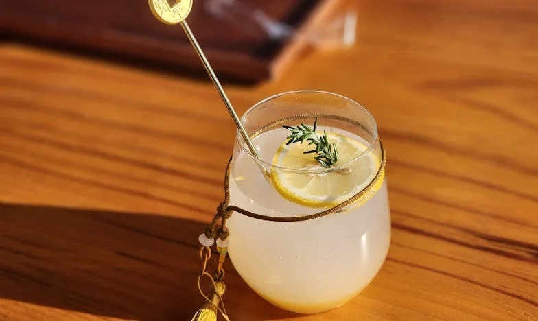 Când soțul meu a luat toată mâncarea și a dus-o mamei lui – o dramă românească despre loialitate și curaj