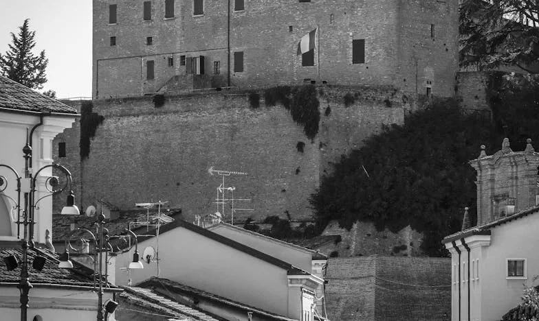 Cine are dreptul să aleagă numele fiului meu? Povestea luptei mele pentru demnitate în umbra familiei soțului