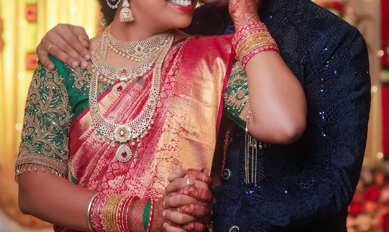 Nu fugi de tine, Ema: Cum am fugit de la altar și m-am regăsit