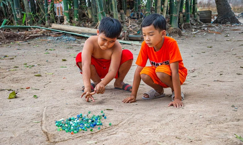 Cum am încercat să opresc rudele nepoftite care ne distrugeau fiecare sărbătoare – o poveste despre limite, rușine și curaj