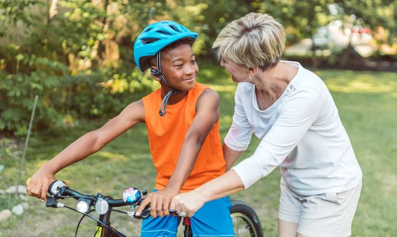 Am aflat că soțul meu ducea o viață dublă. Când am decis să-l confrunt, am descoperit că și cealaltă femeie era la fel de înșelată ca mine.