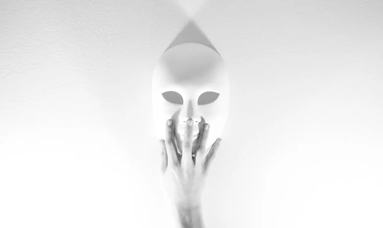 Când casa nu mai e acasă: Mărturia unei mame care și-a pierdut locul