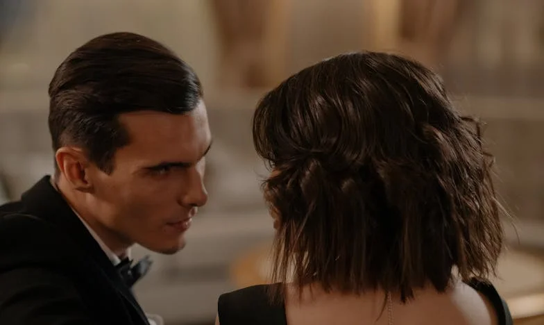 Când fiica mea a ales-o pe soacră în locul meu: Povestea unei mame rănite