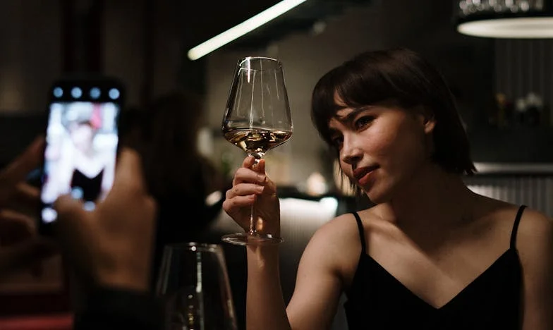 Când soacra mea s-a mutat la noi: O poveste despre granițe, iubire și trădare în inima unei familii românești