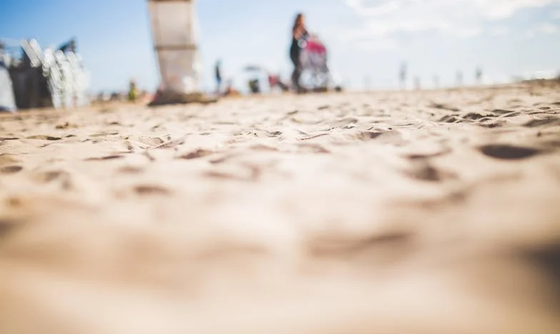 „Nu ai dreptul să păstrezi numele fiului meu după divorț!” – Povestea mea despre lupta pentru demnitate și dreptul de a fi mamă