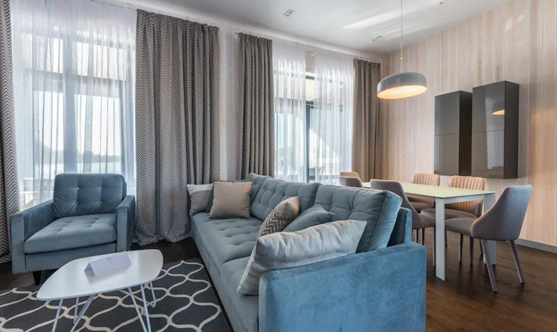 Nu voi cumpăra un apartament cu trei camere doar ca să locuiesc cu soacra – povestea mea despre limite și independență