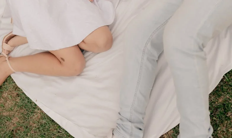 Oaspetele nepoftit: Când dragostea e pusă la încercare