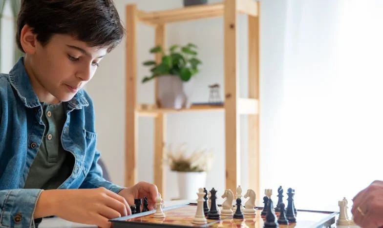 Soacra mea se laudă cu băiatul ei: Adevărul urât din spatele unui divorț „nobil”