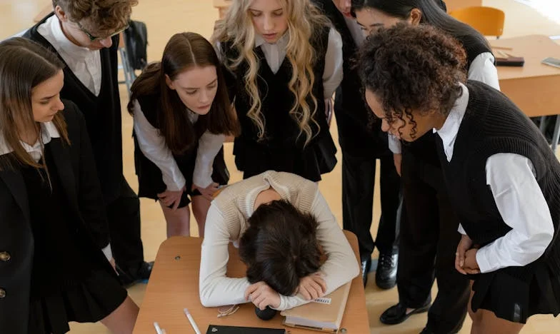 Adevărul care doare: Povestea lui George și lupta pentru adevăr