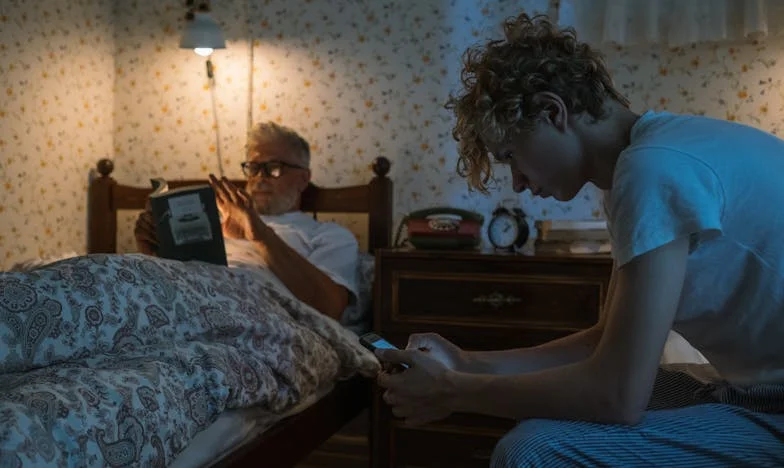 Am primit-o pe verișoara mea în casă, dar după câteva luni am descoperit că mă fura