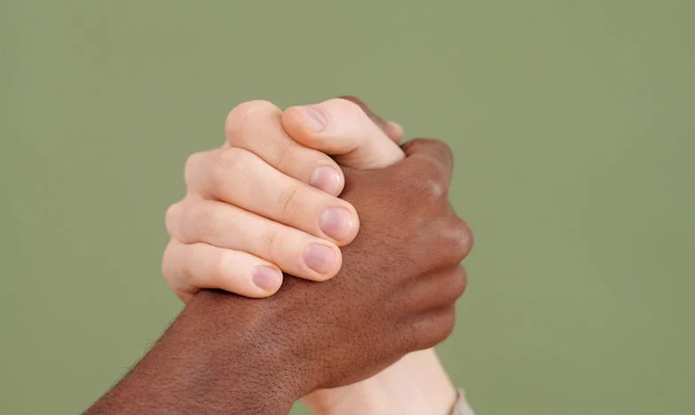 Casa care nu avea voie să fie a noastră: Povestea unei mame între speranță și neîncredere