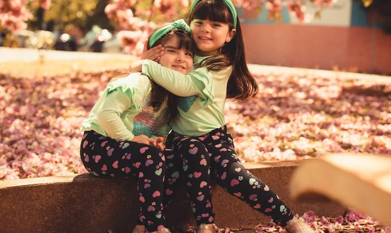 De la lacrimi tăcute la râsete împărtășite: Povestea mea cu soacra mea