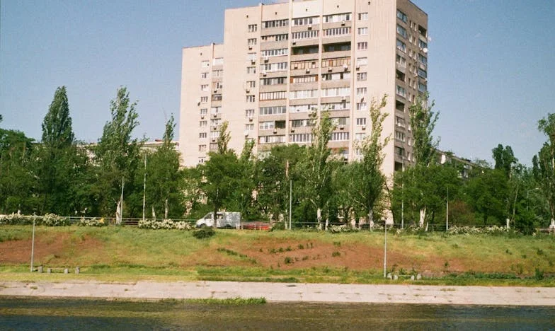 Treizeci de Ani de Dragoste, O Noapte Plină de Secrete: Povestea Elei