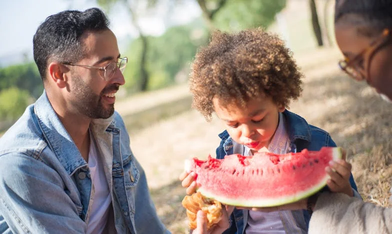 Arada Kalan: Kendi Evimde Yabancı