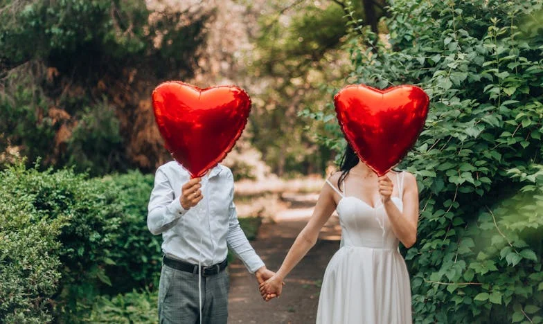 Bir Buzdolabı, İki Hayat: Ayşe ve Murat'ın Hikayesi