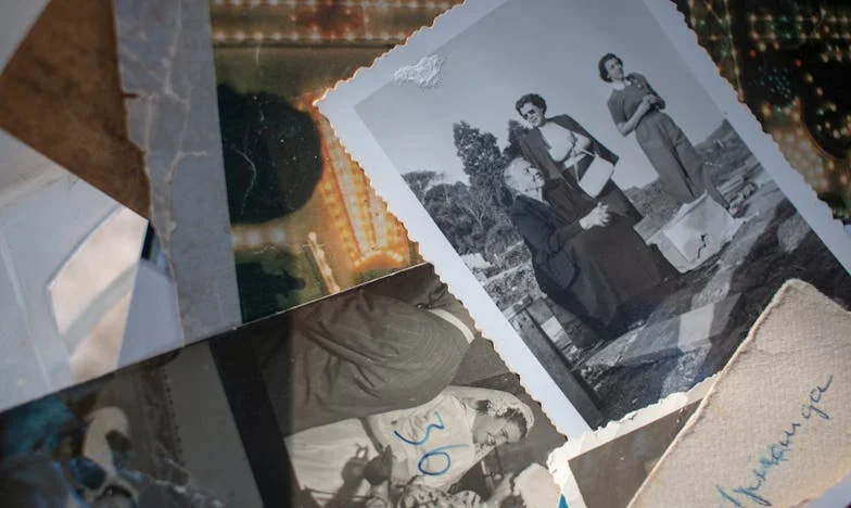 Bir Fotoğrafın Ardında Saklı Gerçekler: Bir Kadının Sessiz Çığlığı