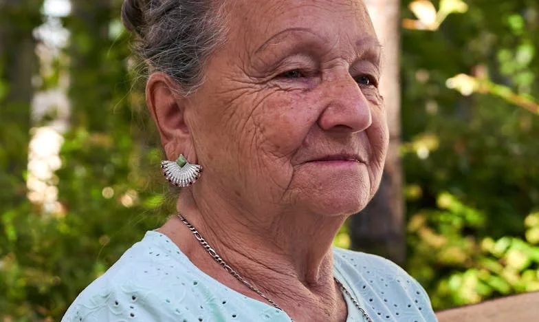 Bir Temizlikçinin Sırrı: Umut ve Pişmanlık Arasında