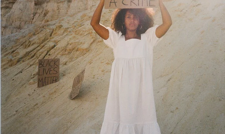 Cehennemi Aştım, Boşandım ve Kendimi Yeniden Buldum — Şimdi Gerçekten Yaşıyorum