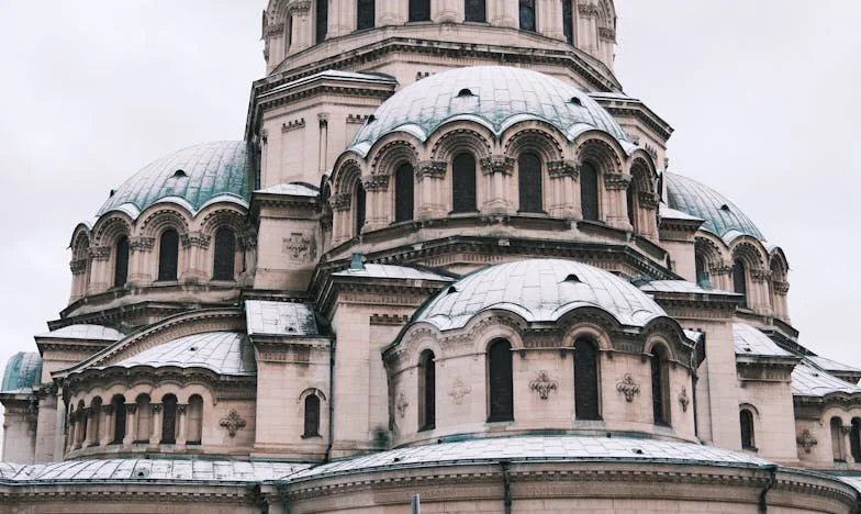 İki Kadın Arasında: Kocam, Kayınvalidem ve Ben