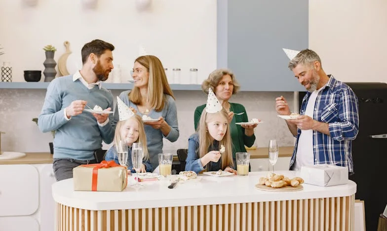 Kayınvalidem Ev Arkadaşım Olduğunda: Sevgi ve Anlayış Arasında Bir Hayat