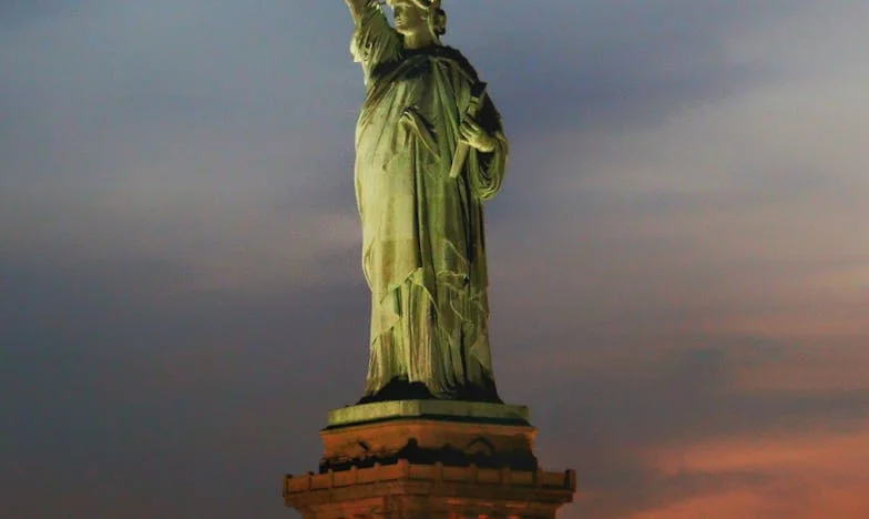 Kırık Bir Hayalin Gölgesinde: Bir Annenin Sessiz Çığlığı