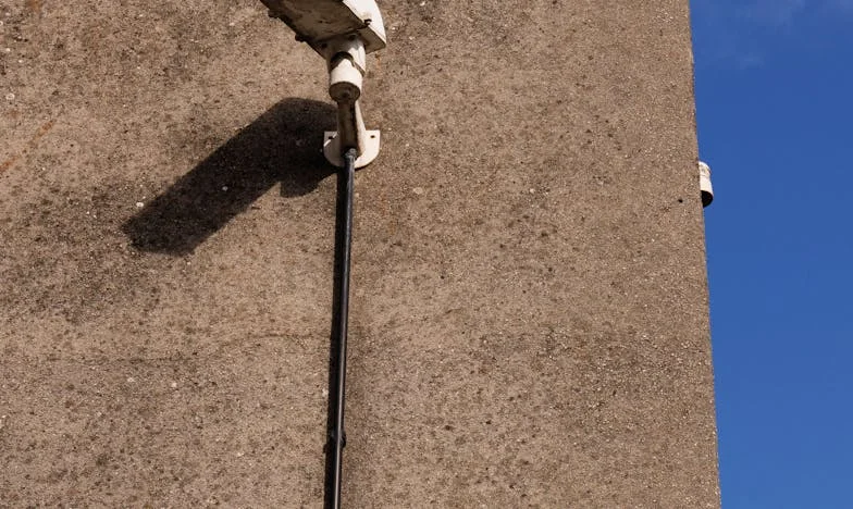 Kızım Beni Bir Odaya Sıkıştırmak İstedi: Kendi Evimde Yabancı Gibi Hissettim