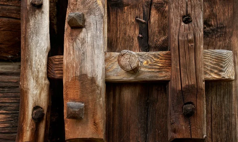 Kızımın Düğününde Eksik Olan Sandalye