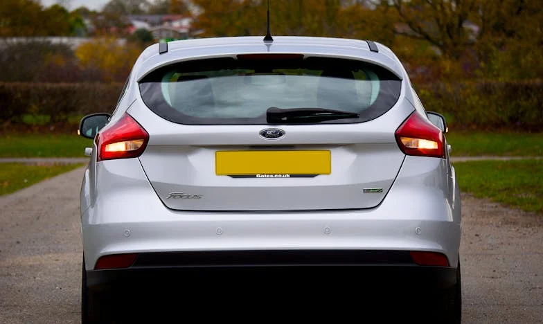 Przełomowy Moment: Jak Zdecydowałam się Wybrać Siebie, a Nie Jego Obietnice