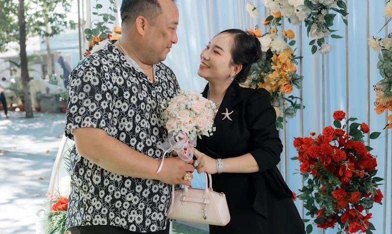 Mój syn odszedł, ale nie mogłam zostawić wnuczka – historia o walce z bólem, wstydem i miłością