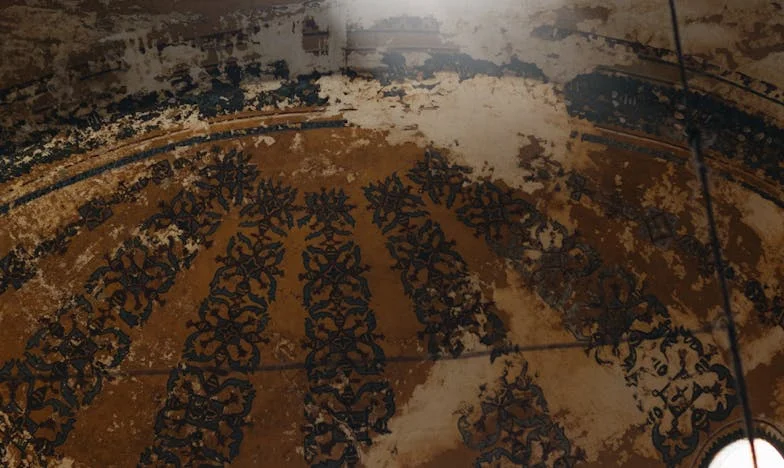 Związana przez Miłość: Moja Droga do Wolności od Pawła – Historia, która może być Twoja