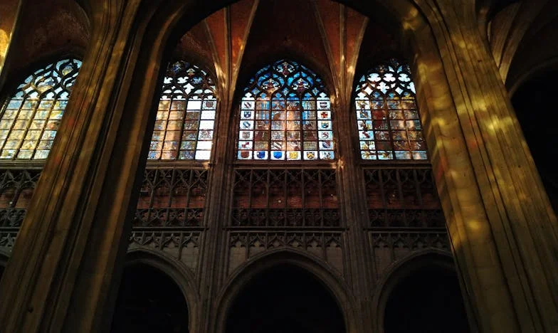 Między synem a synową: Jeden rodzinny obiad, który rozdarł moje serce