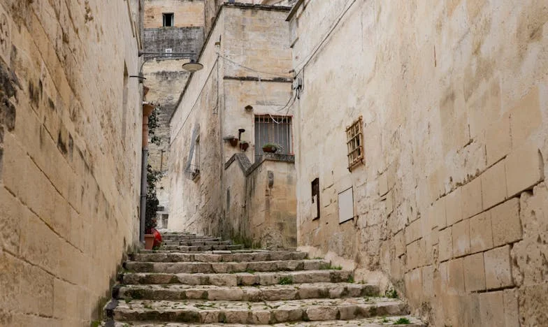 Wyrzucona z własnego domu: Moja walka o godność i rodzinę