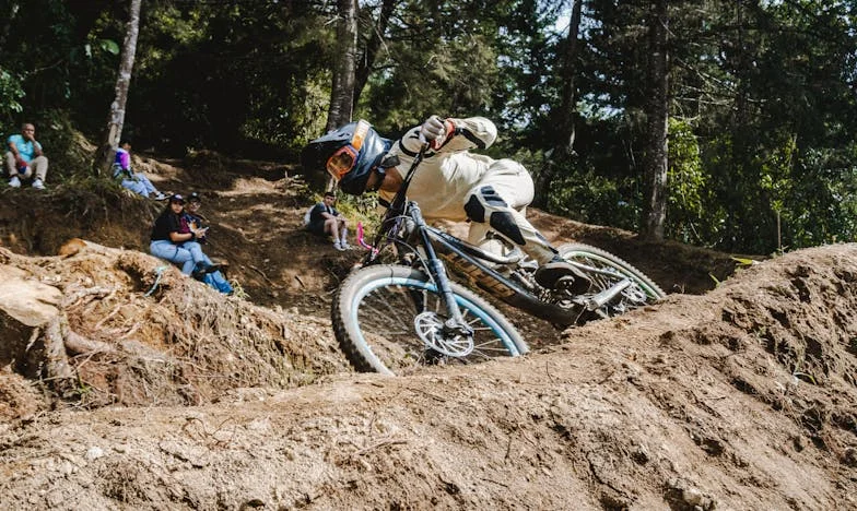 Кога Вагата Се Преврти: Исповед на Еден Македонски Маж