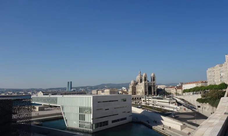 Жената што никој не ја забележуваше