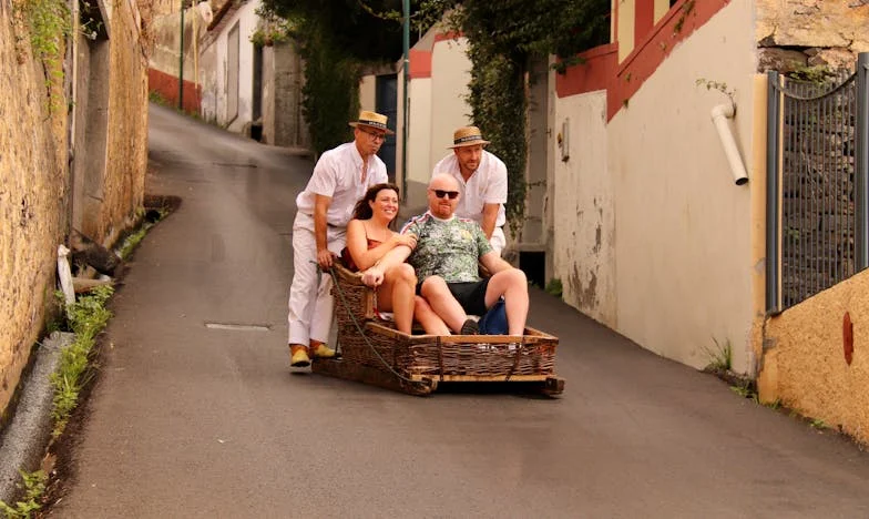 Senka prošlosti: Ispovijest žene koja je izgubila sebe između dvije vatre