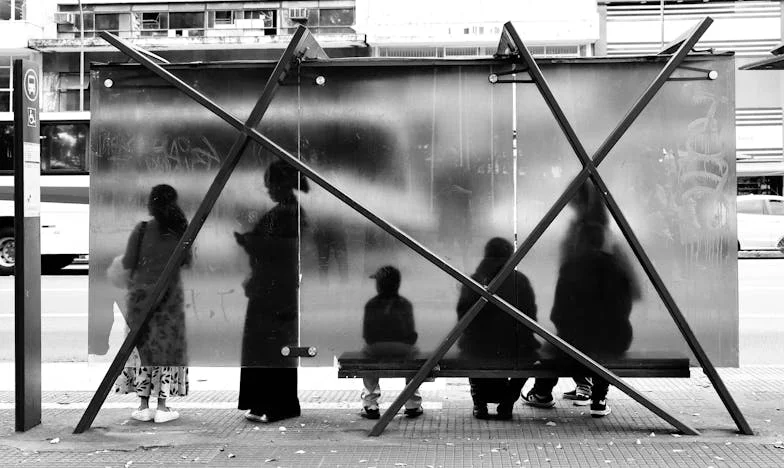 U sjeni prezira: Borba kćeri za glas i identitet