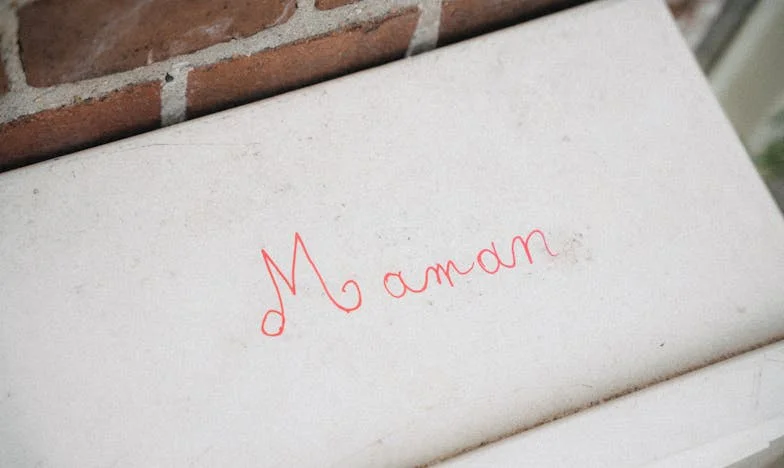 Kad je baka imala snage samo za jedno unuče: Istina koja nas je razdvojila